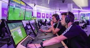 第三局针对正手突破！王楚钦1-2弗朗西斯卡！国乒6-3领先德国！